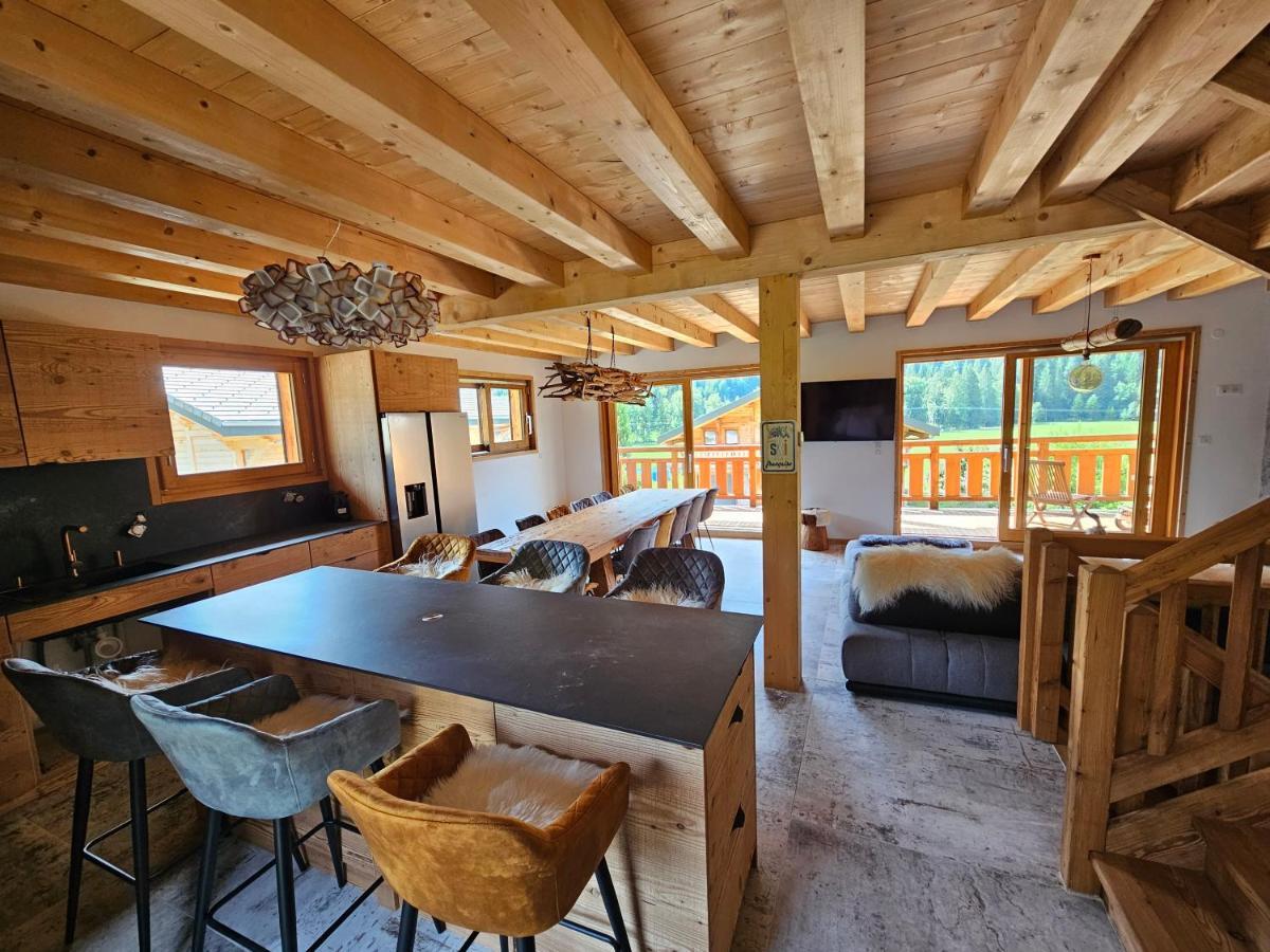 Demi-Chalet Vadel La Panthiaz 15 Pers 5 Chambres Abondance Extérieur photo