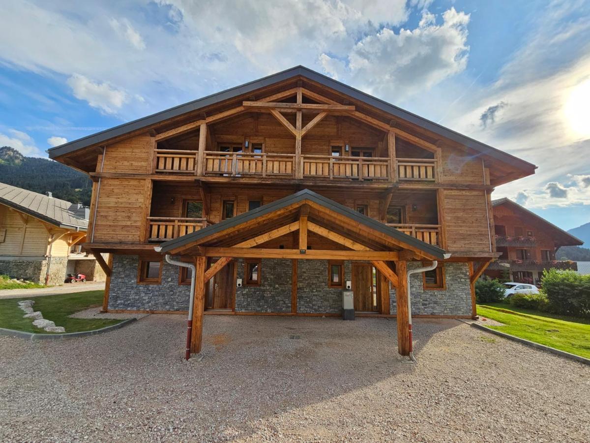 Demi-Chalet Vadel La Panthiaz 15 Pers 5 Chambres Abondance Extérieur photo