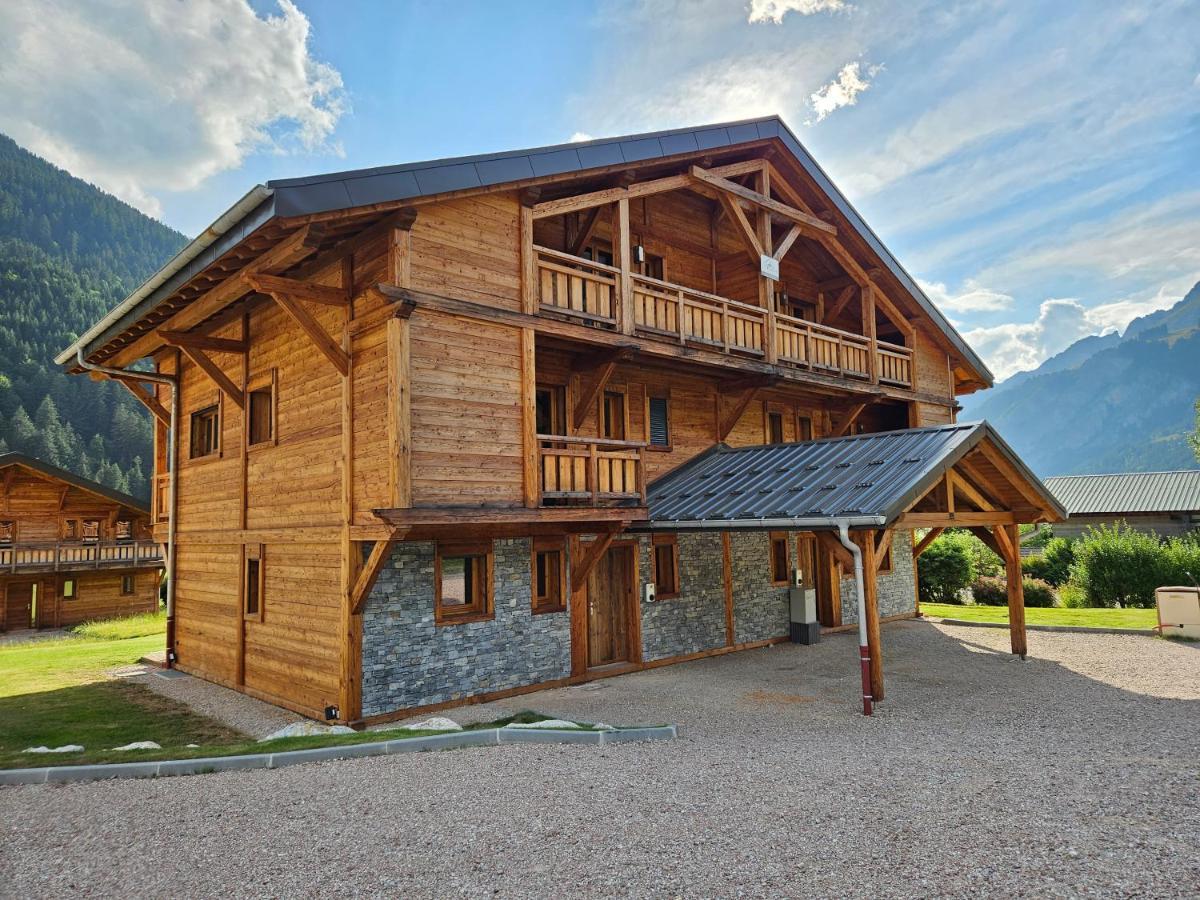 Demi-Chalet Vadel La Panthiaz 15 Pers 5 Chambres Abondance Extérieur photo