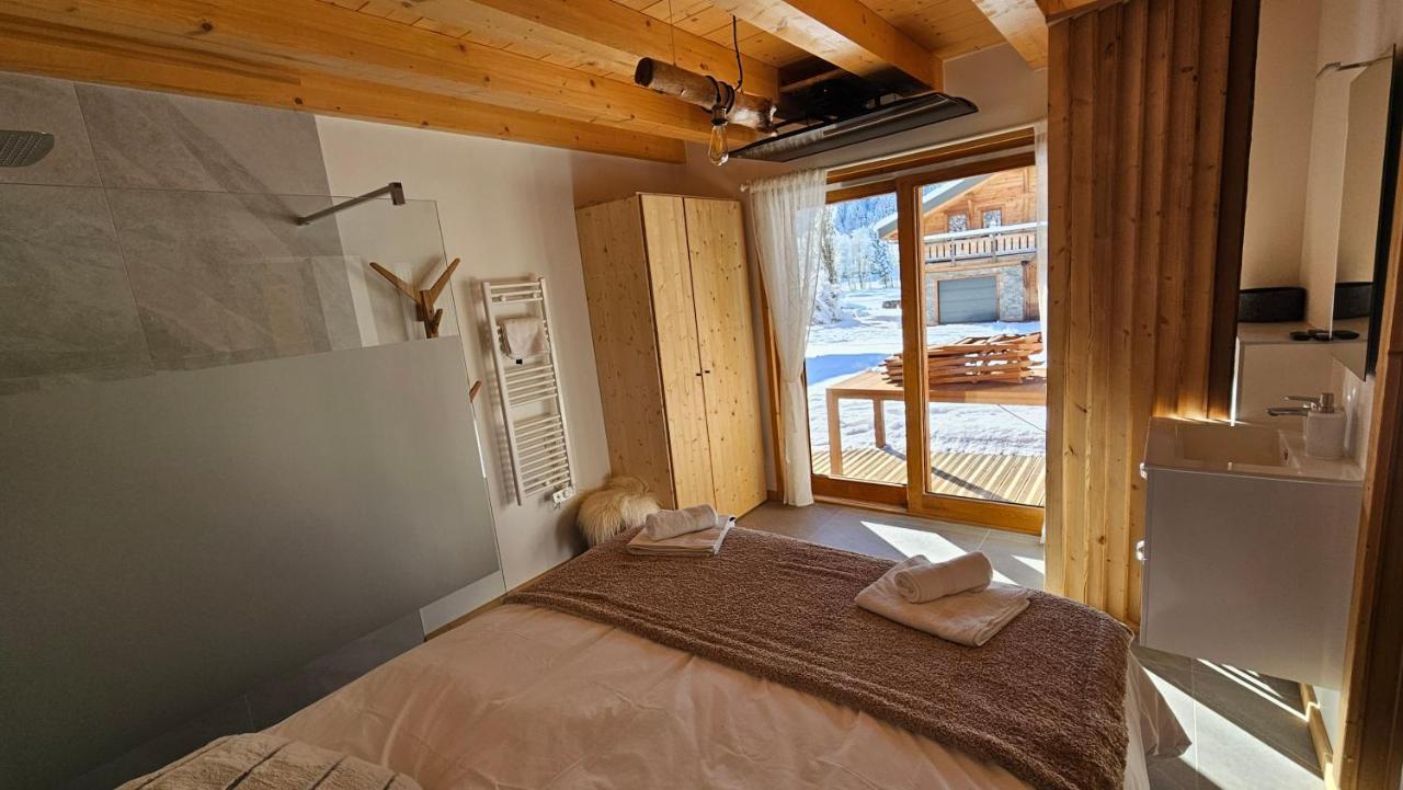 Demi-Chalet Vadel La Panthiaz 15 Pers 5 Chambres Abondance Extérieur photo