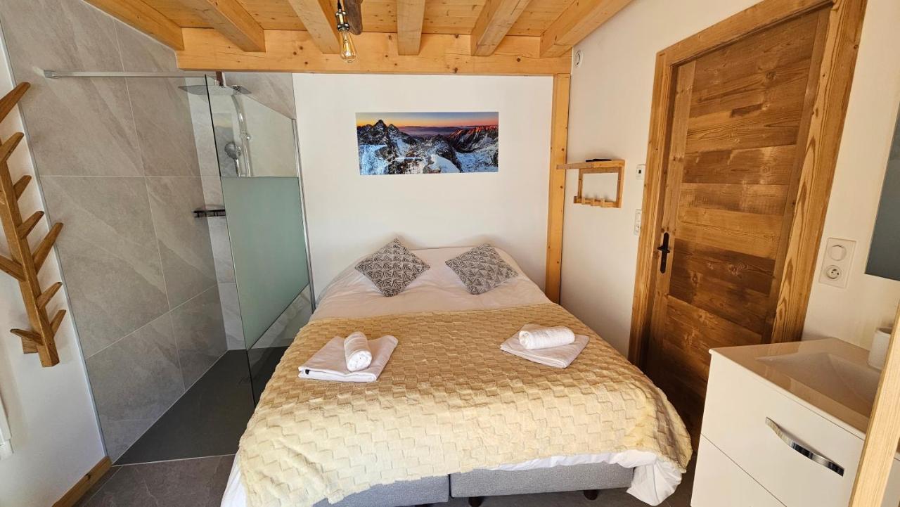 Demi-Chalet Vadel La Panthiaz 15 Pers 5 Chambres Abondance Extérieur photo