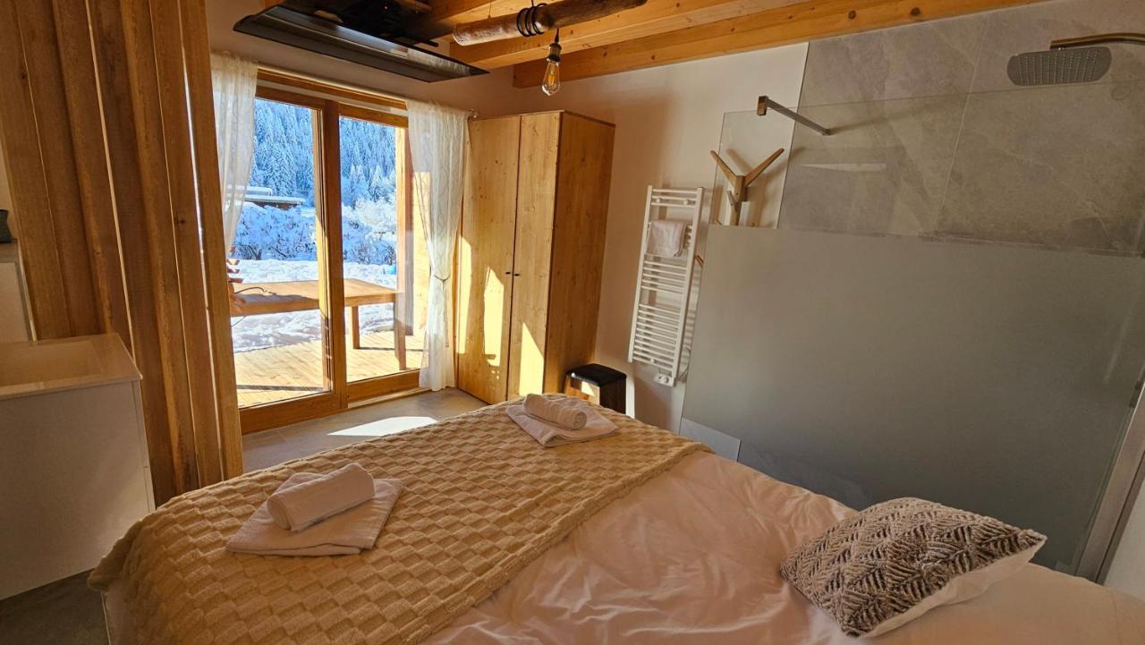 Demi-Chalet Vadel La Panthiaz 15 Pers 5 Chambres Abondance Extérieur photo