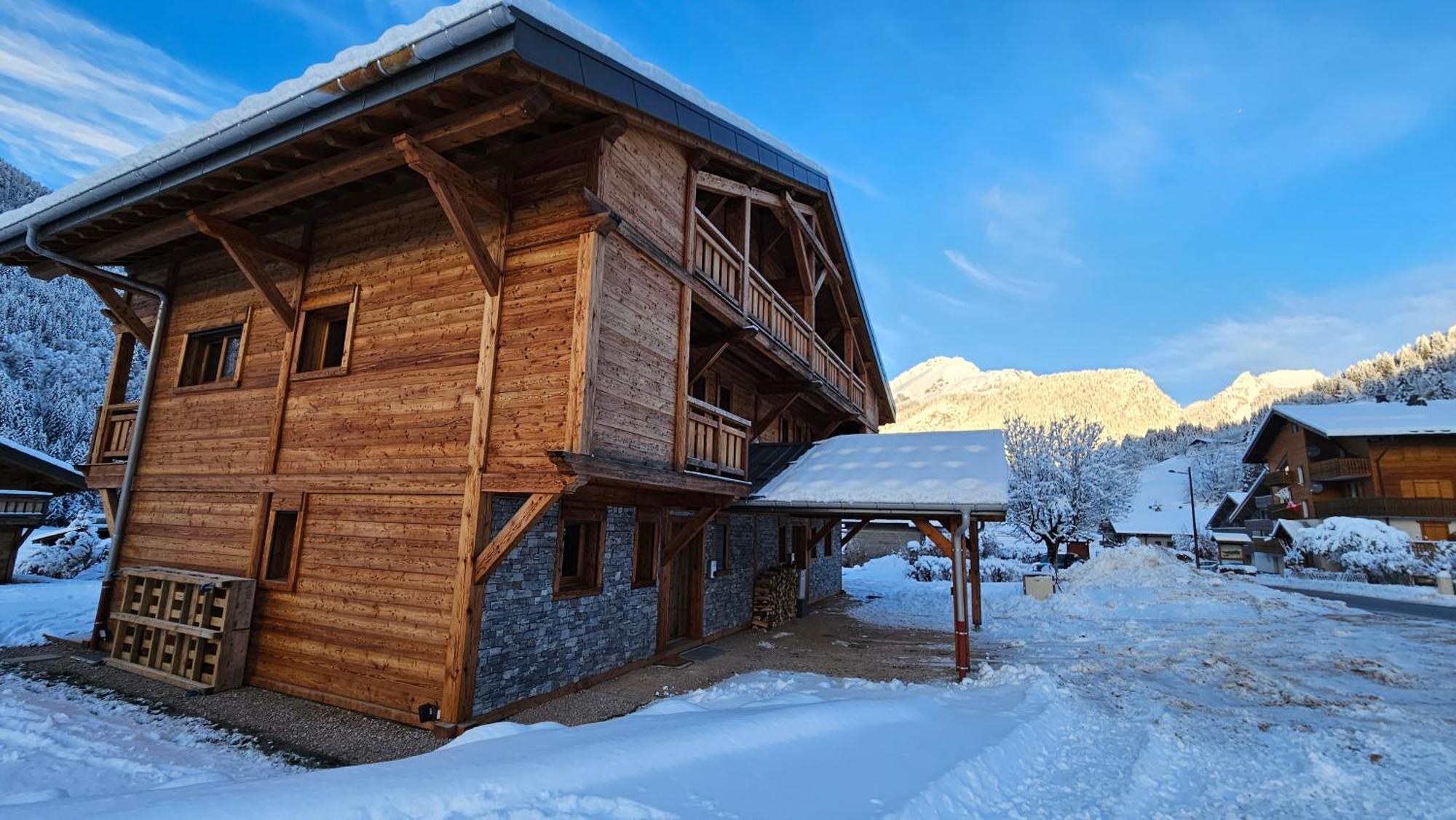 Demi-Chalet Vadel La Panthiaz 15 Pers 5 Chambres Abondance Extérieur photo