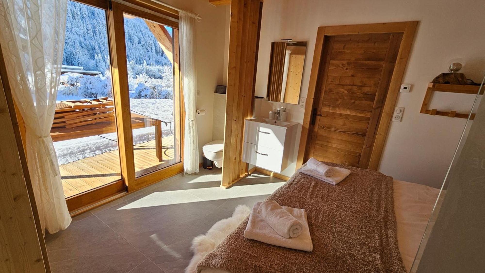 Demi-Chalet Vadel La Panthiaz 15 Pers 5 Chambres Abondance Extérieur photo